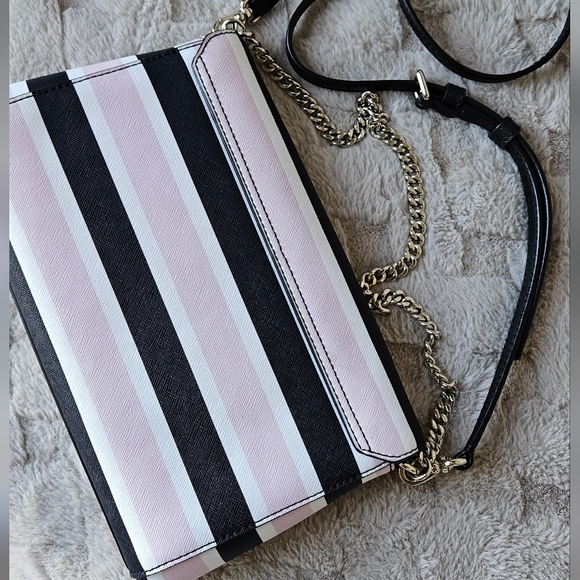Kate Spade Crossbody Bag - Picture 3 of 11
